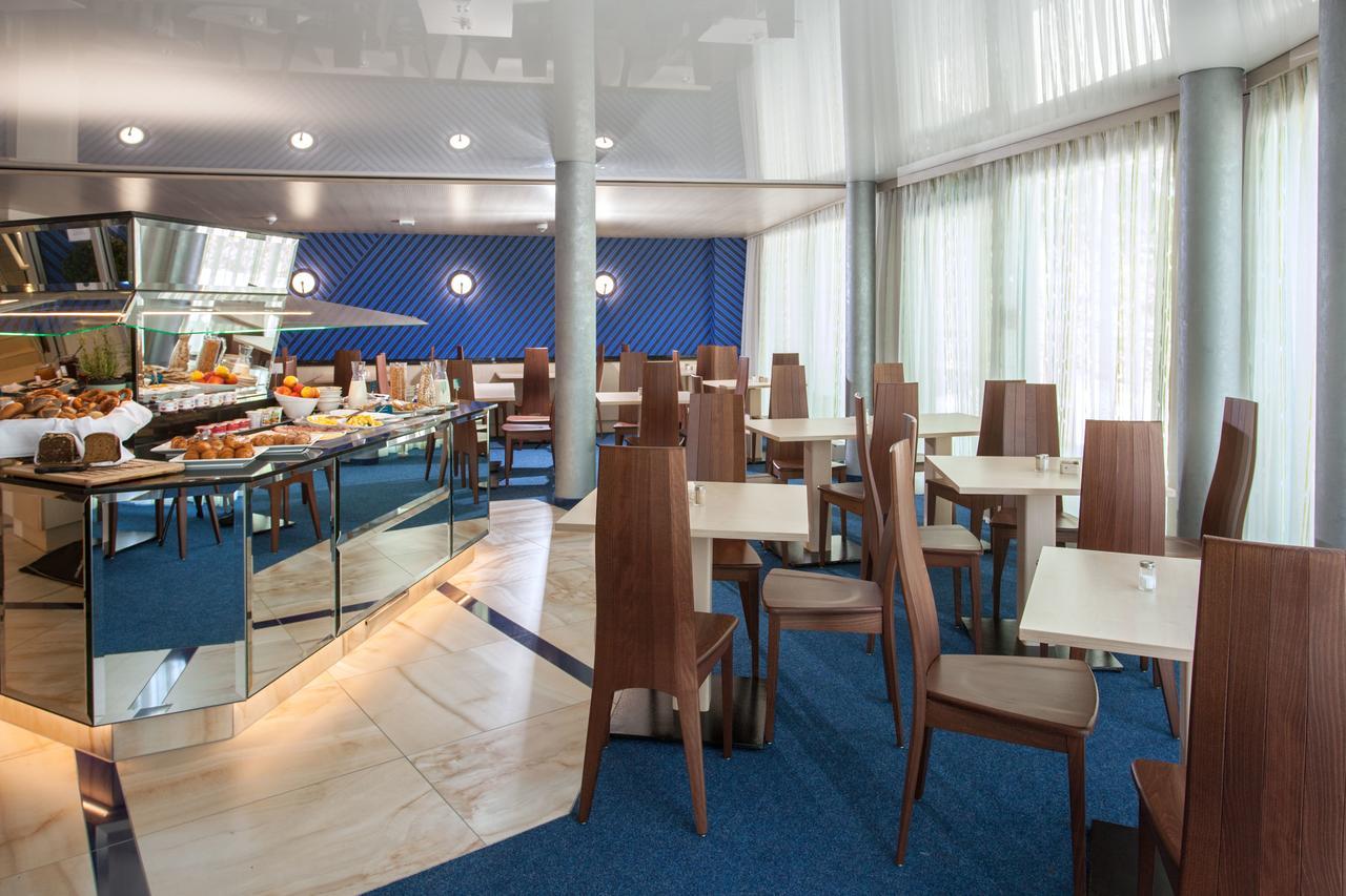 Victory Gaestehaus Therme Эрдинг Экстерьер фото