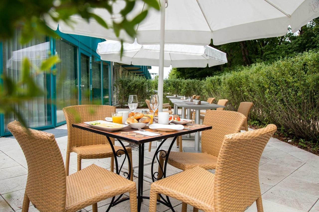 Victory Gaestehaus Therme Эрдинг Экстерьер фото